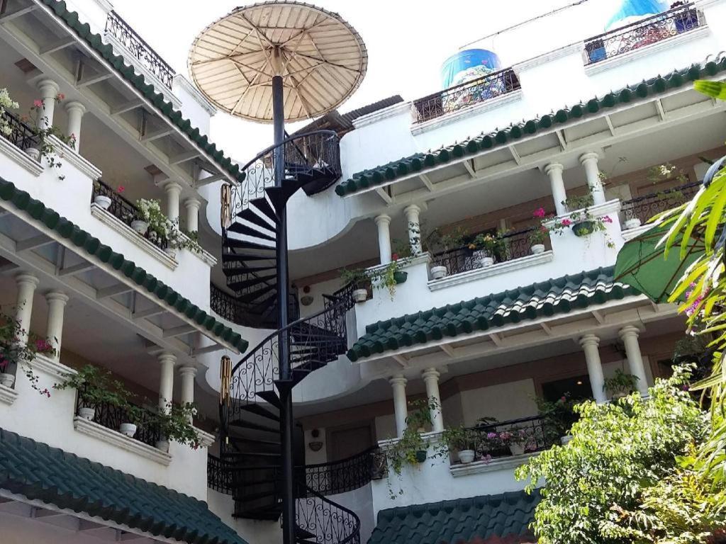 Hotel Galleria Davao Exterior foto